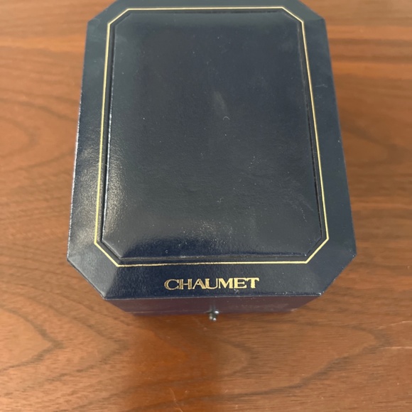 Chaumet Quartz  Ladies Oval Watch 18k Gold and Stainless